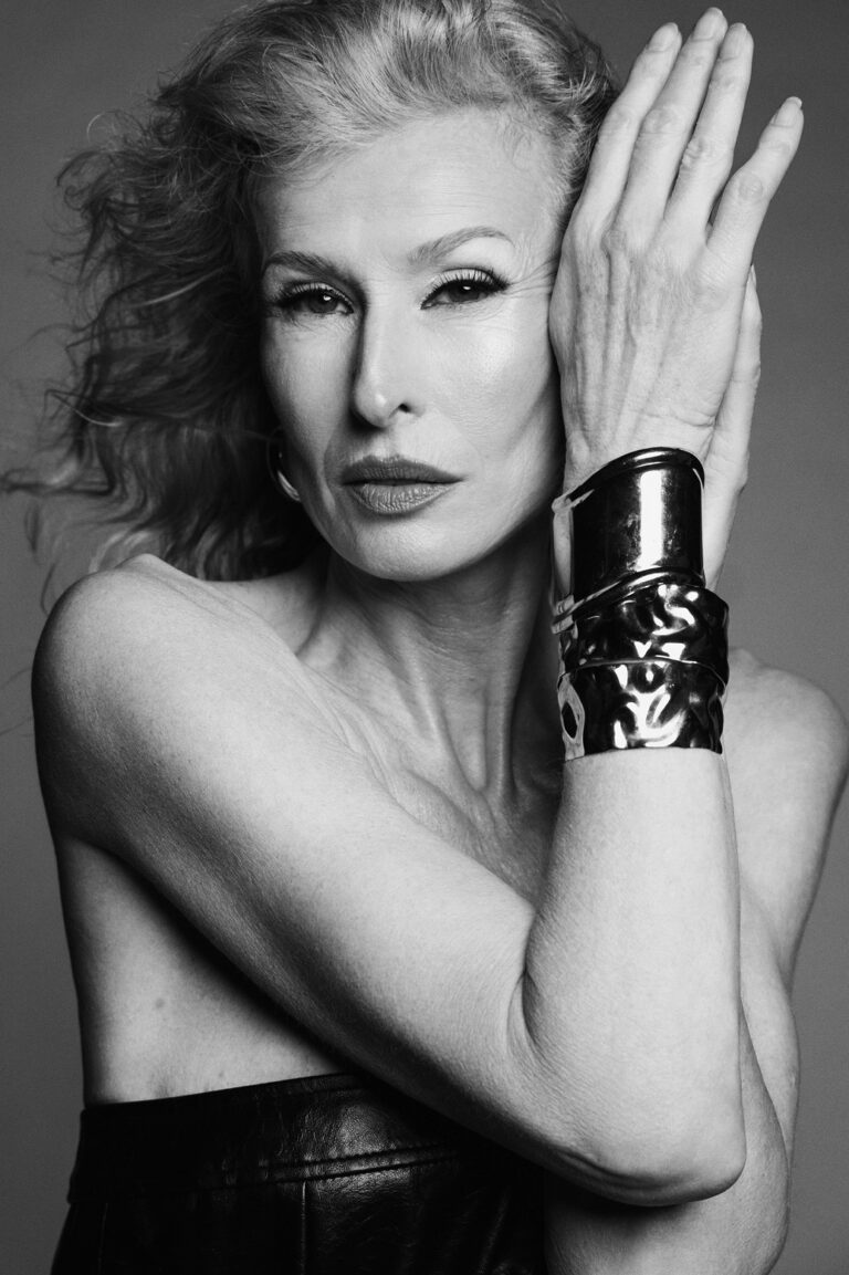 by stefan kokovic / all rights reserved